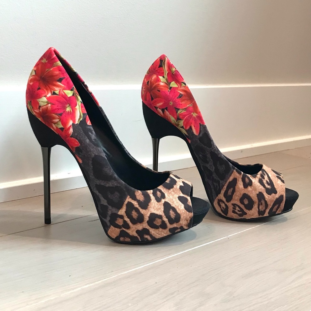 Fun Patchwork Multi Print Aldo Heels - 6.5 - NWOT